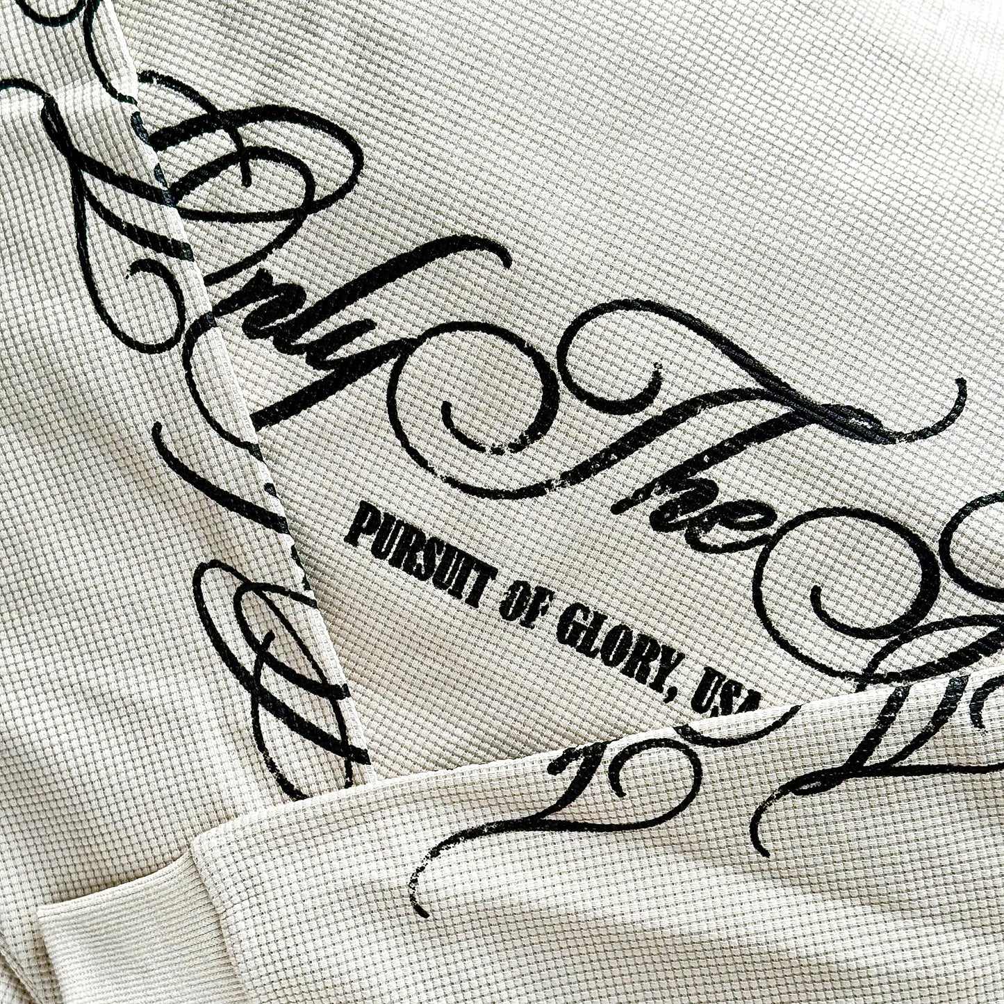 SCRIPT LOGO THERMAL (OFF-WHITE)